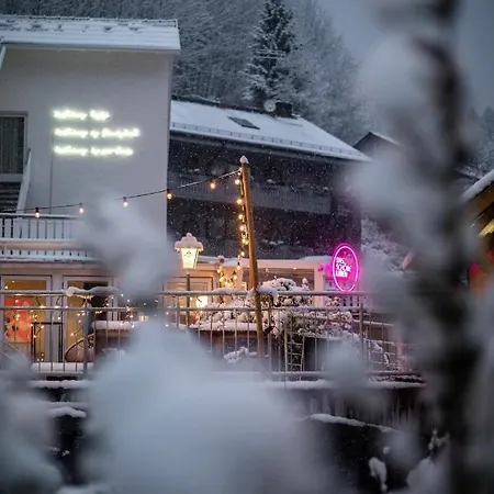 Schoene Leben Pop-up * هورنبرغ