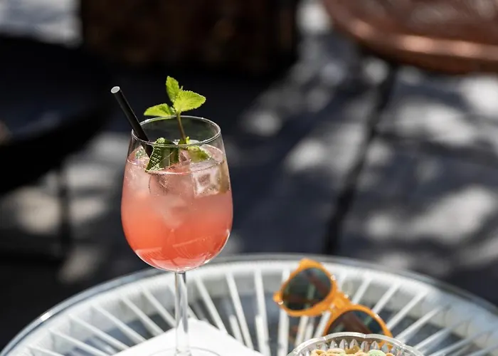 Schöne Leben Pop-up Hotel *